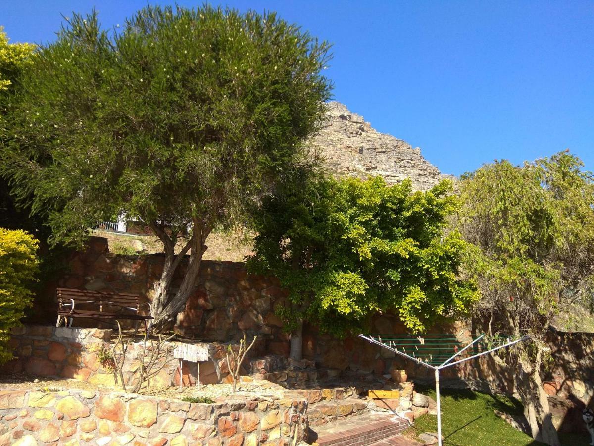 Spectrum Of Views Near Muizenberg Apartment Lakeside Exterior photo